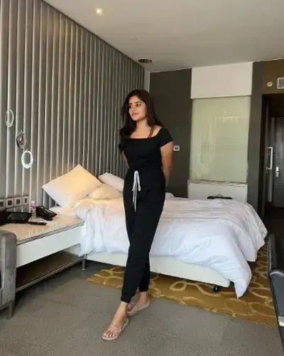 Call Girls Patan Cash On Delivery